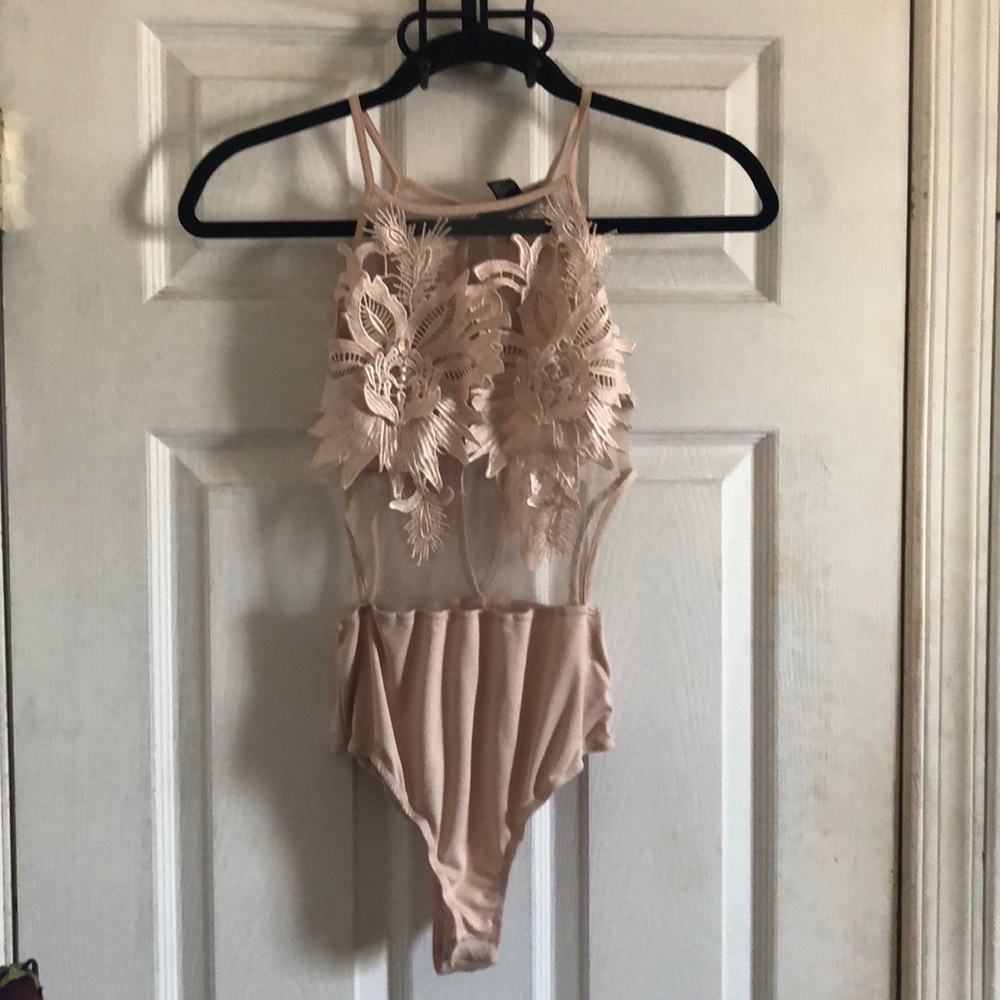 Mesh Bodysuit with embroidered flowers